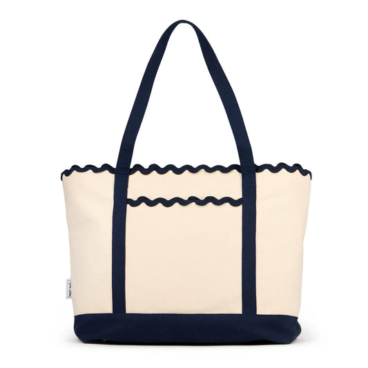 Ame & Lulu Court to Coast Tote