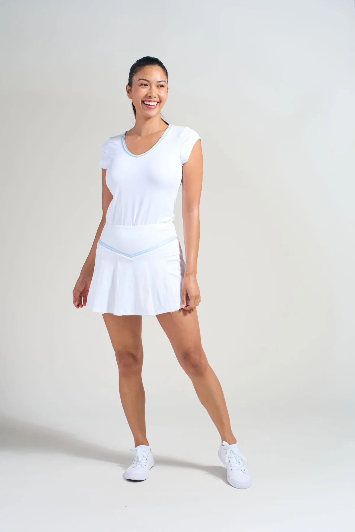 L'oeuf Poche Baseline V-Pleated Skort